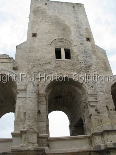 Arles 11